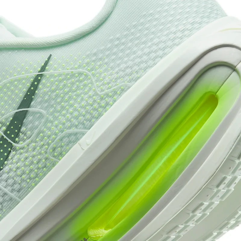 Nike Vomero Premium - تصویر 8