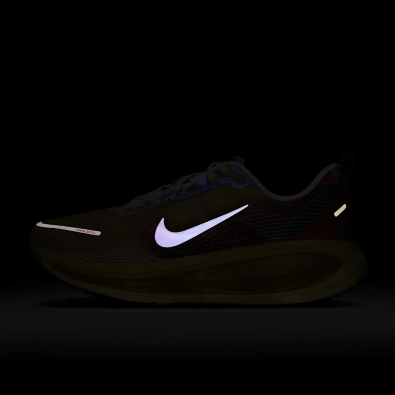 Nike Vomero 18 SE - تصویر 9